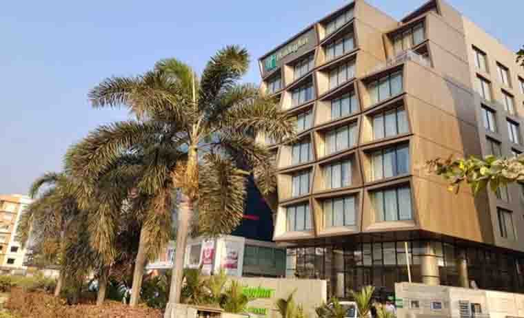 Escorts Call Girls Holiday Inn Hotel Kolkata