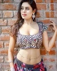 Sexy Poonam Model