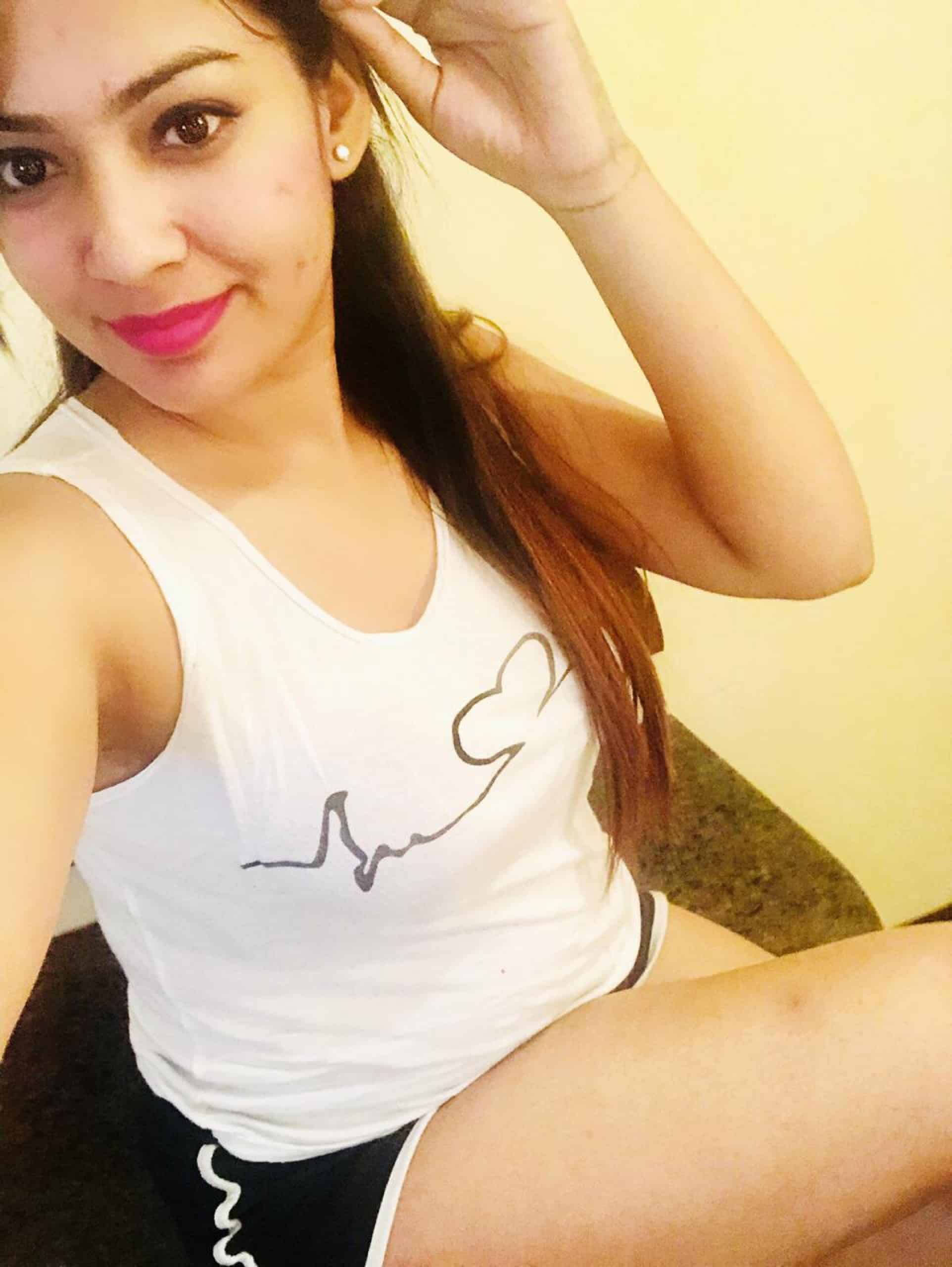 Call Girls Service ALIA