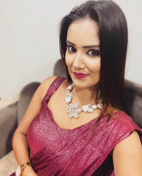 Kolkata Female Escorts Anandita